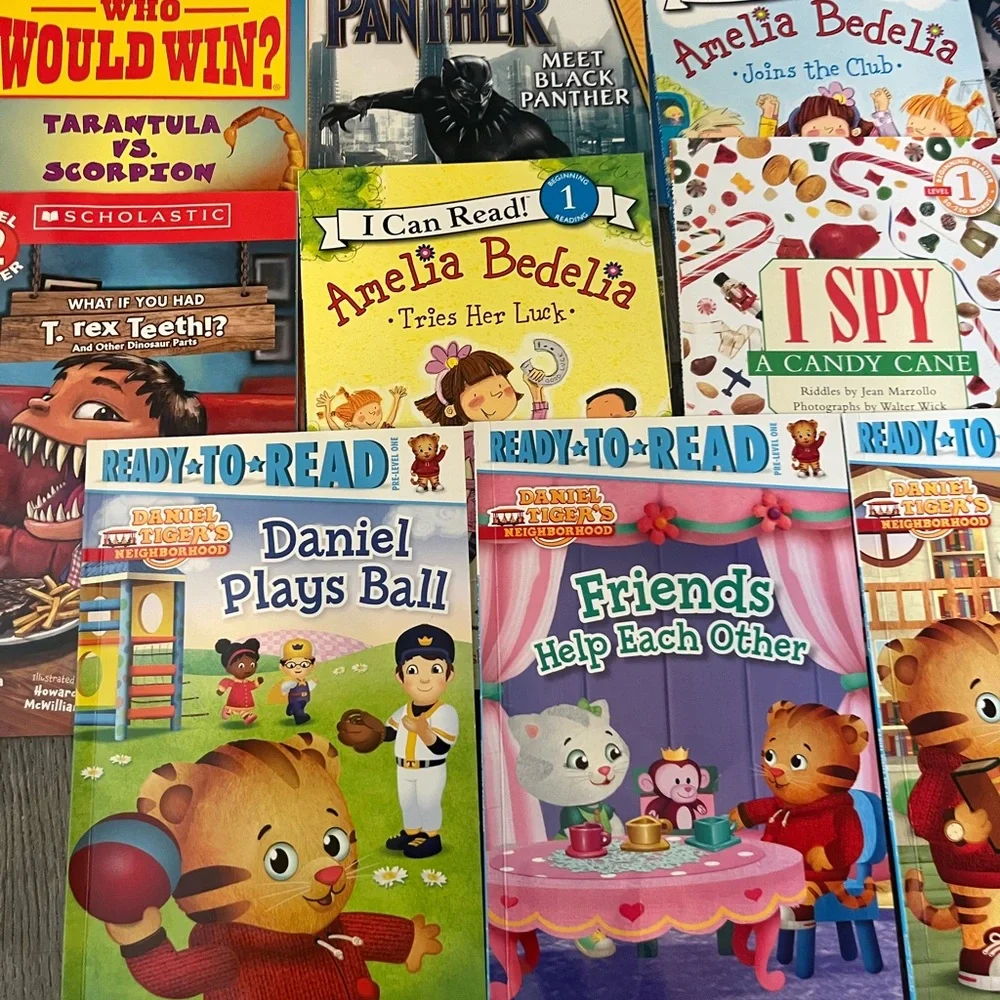 Children's Book Collection Set - Picture 6 of 8